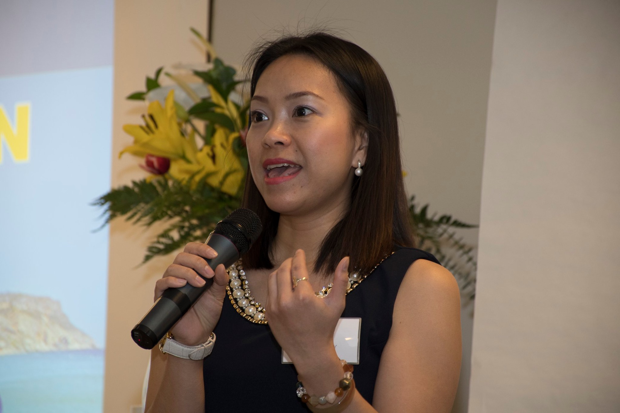 Duong Neubauer on stage